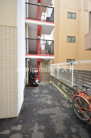 ザパーククロス阿波座の駐車場