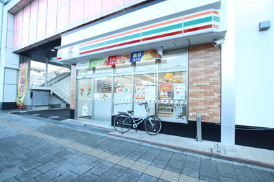 コンビニ