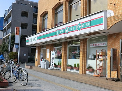 コンビニ