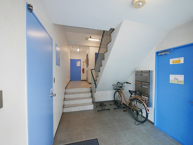 MLビルのロビー