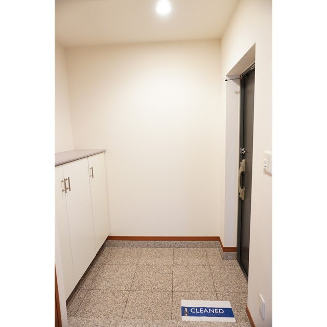 TheCenturyMiyazakidaiの玄関