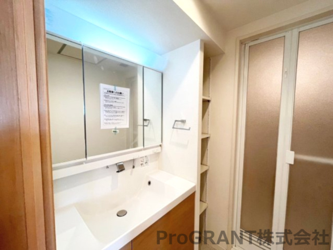 【独立洗面台】