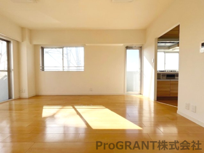 【居間・リビング】