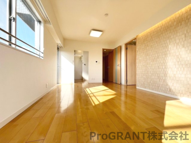 【居間・リビング】