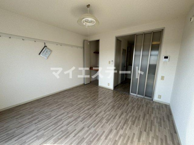 【洋室】 | メゾン北町Ⅱ