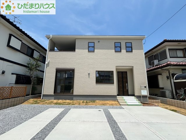 蓮田市桜台　新築一戸建て　リーブルガーデン　01の外観|ドン・キホーテが近いので日々のお買い物も便利かお