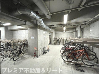 【その他共用部分】 | 駐輪場です