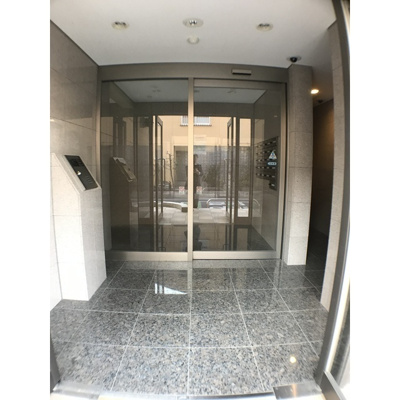 【エントランス】 | フルーヴ | ゆとりのあるエントランスです