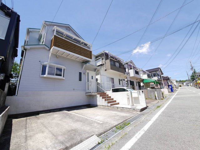 東大池１丁目中古戸建（白）の外観|◇リフォーム済で即入居可能♪