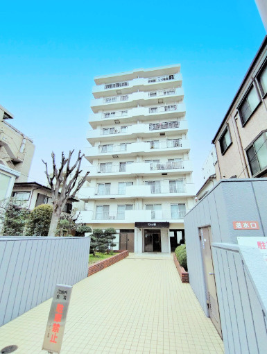 マンション東陽の外観