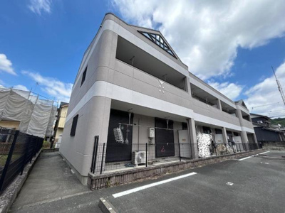 【外観】 | グランシャリオα | 外観写真（昼）
