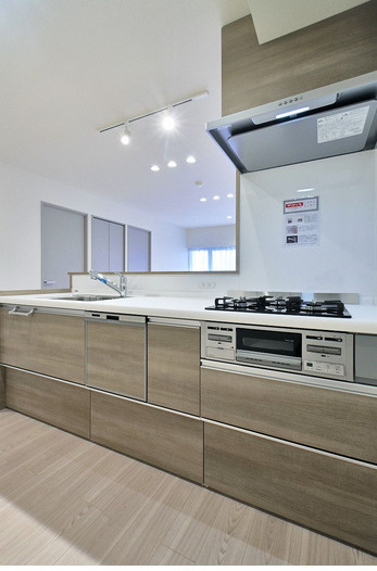 アンピール百年橋のキッチン|アンピール百年橋（3LDK）