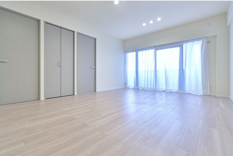 アンピール百年橋の居間・リビング|アンピール百年橋（3LDK）