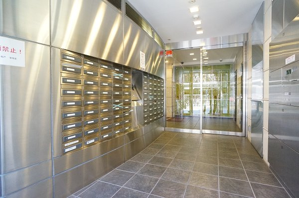 エスティメゾン亀戸のロビー|エントランス・オートロック♪