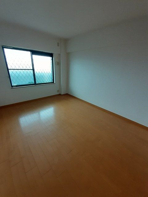 ハイエスト　クレディアの居間・リビング