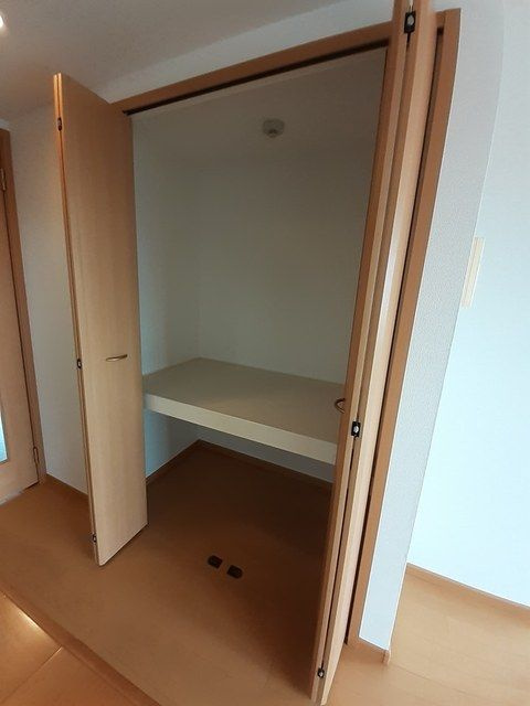 ハイエスト　クレディアの収納