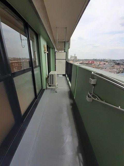 ハイエスト　クレディアのバルコニー