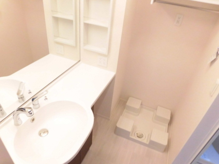 クローバー Ａの独立洗面台|洗面室