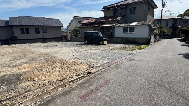 ーBloomーブルーム小倉北区南丘1丁目　【小倉北区　新築戸建て】の前面道路含む現地写真|現地撮影　2024,4,12　ーBloomーブルーム小倉北区南丘1丁目　【小倉北区　新築戸建て】