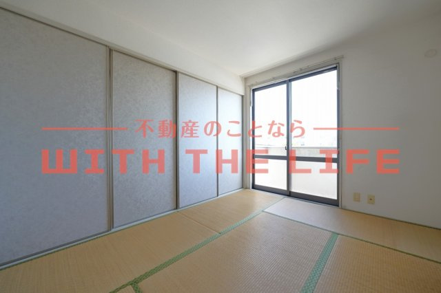 AXIS桑野Ⅲ の和室|畳の上でゆっくりとくつろげる和室です