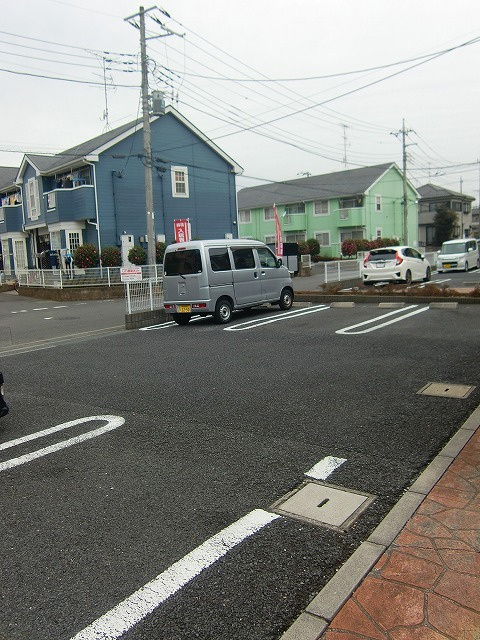 ニューフィールドセカンドの駐車場|駐車場です