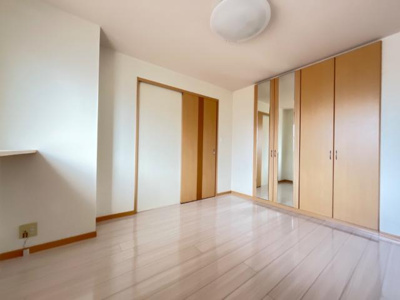 【内装】 | オレンジクレスト | 洋室