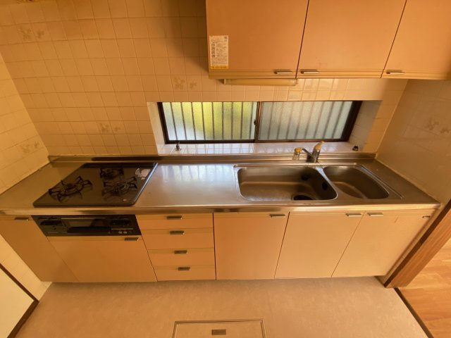 あかしあ台戸建のキッチン