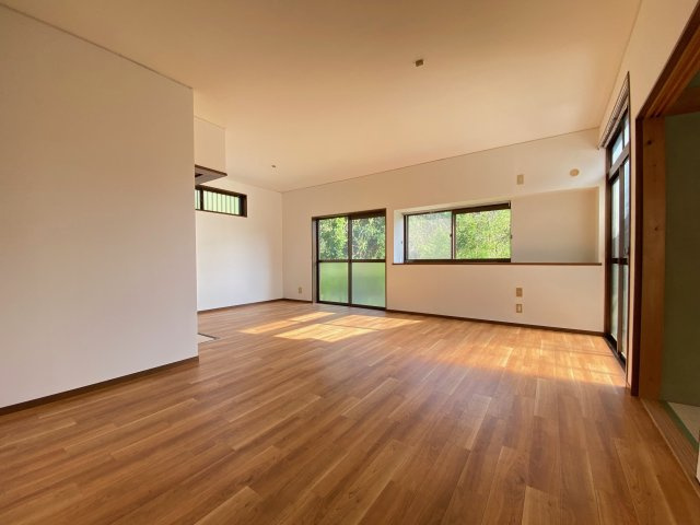 あかしあ台戸建の居間・リビング