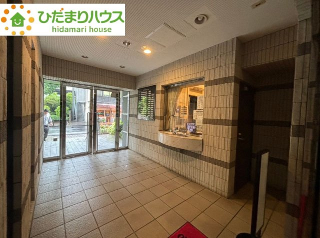 ライオンズステーションプラザ上尾のエントランス