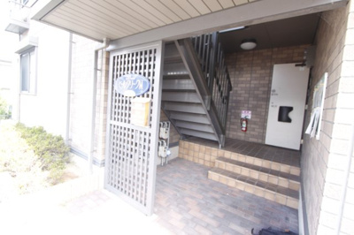 【エントランス】 | ヒールクリークＭイースト