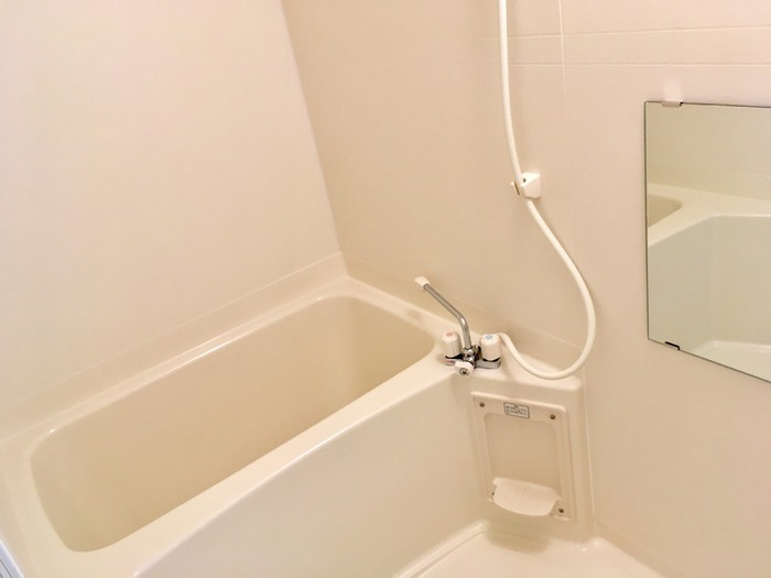 アバンティ江俣 Ⅱの浴室|浴室