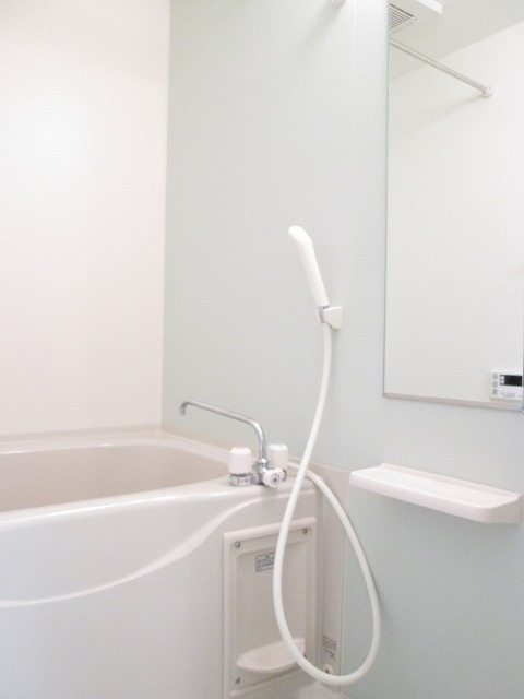 メゾン早坂　壱番館の浴室|バス