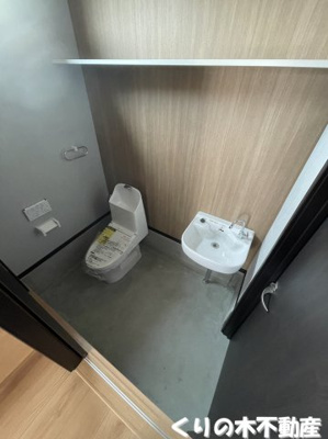 【トイレ】 | R's GARAGE | 土足用トイレ