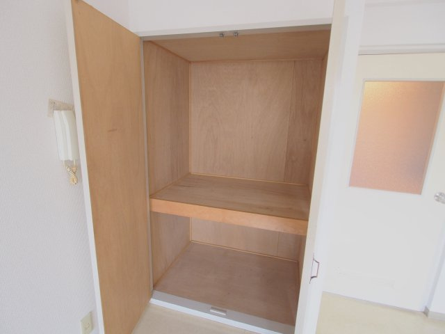 カーサ蟹原の収納