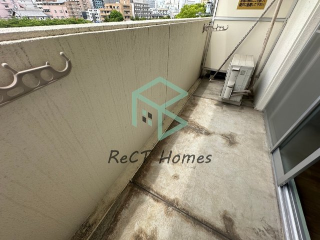 姫路市三左衛門堀東の町の賃貸マンションのバルコニー