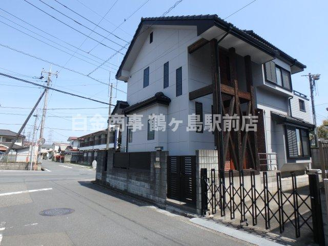 坂戸市伊豆の山町中古戸建の前面道路含む現地写真