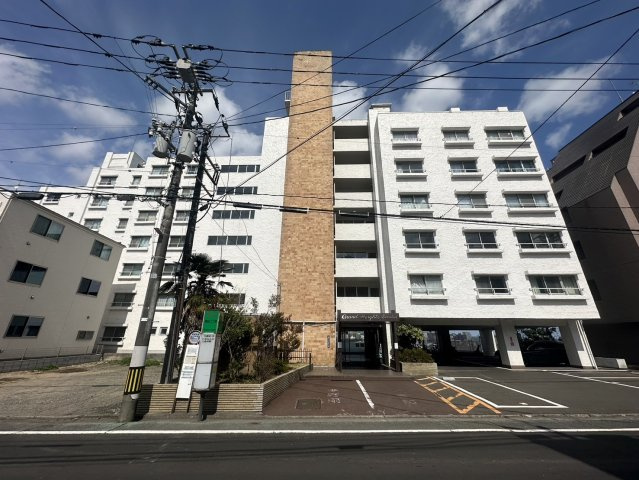 グランドハイツ仙台の外観