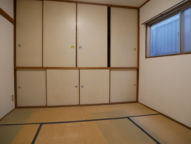 【寝室】 | セルメ山坂