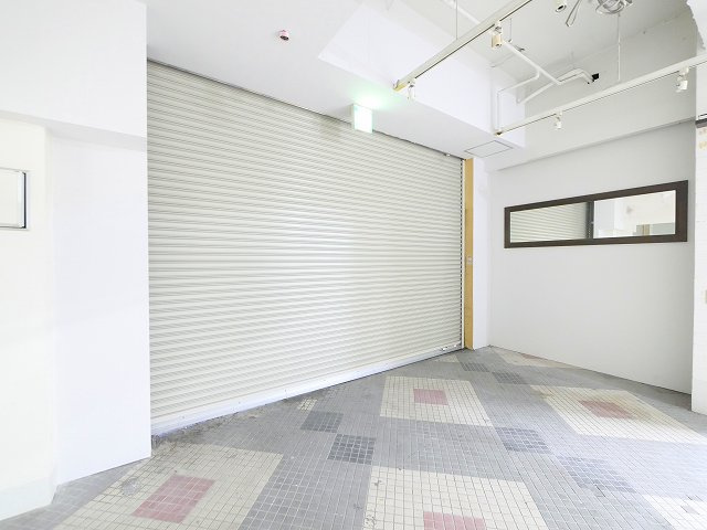 トミオプラザの内装