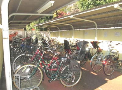 【その他共用部分】 | アルタイル平和台 | 共用部もきれいです(^^)/