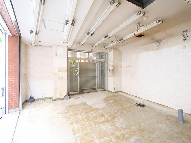 トミオプラザの内装