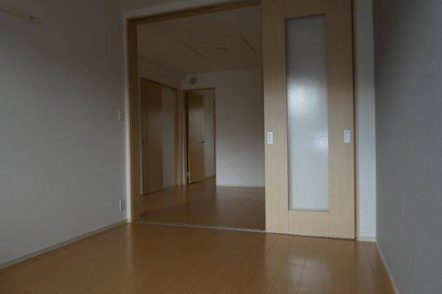 プラシードＡの居間・リビング