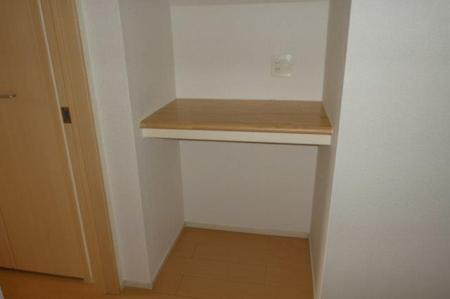 プラシードＡの収納|DK棚