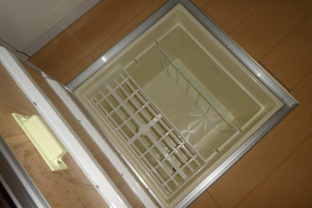 プラシードＡの収納|床下収納