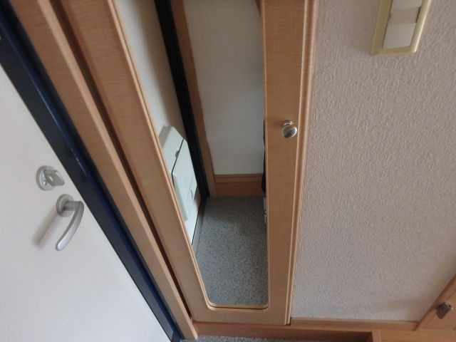 グランデージ長田東の収納