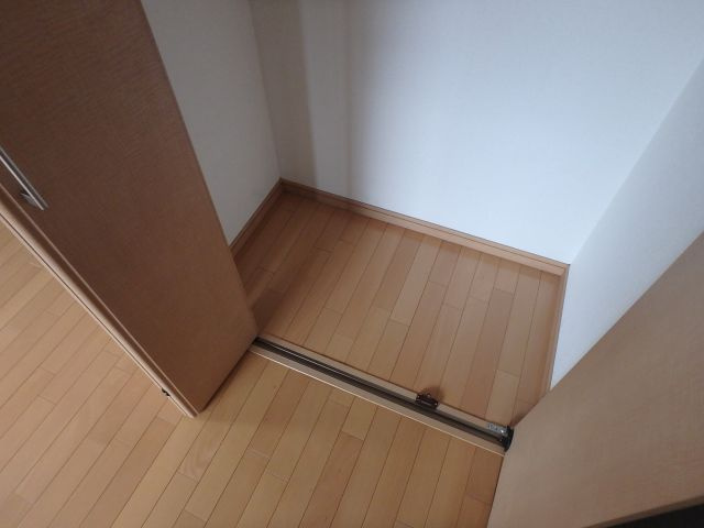 グランデージ長田東の収納