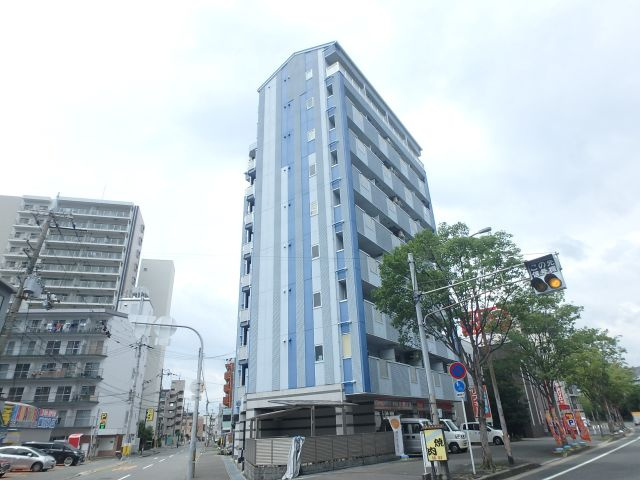 グランデージ長田東の外観