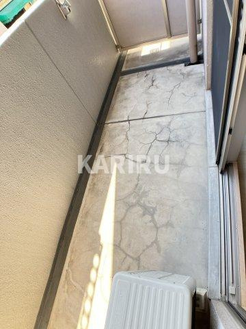 ユアーズのバルコニー