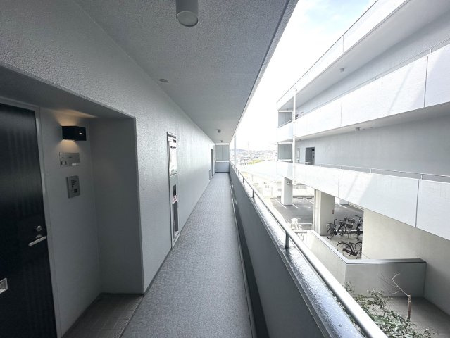 多賀城シティハウスのその他共用部分|住戸階廊下