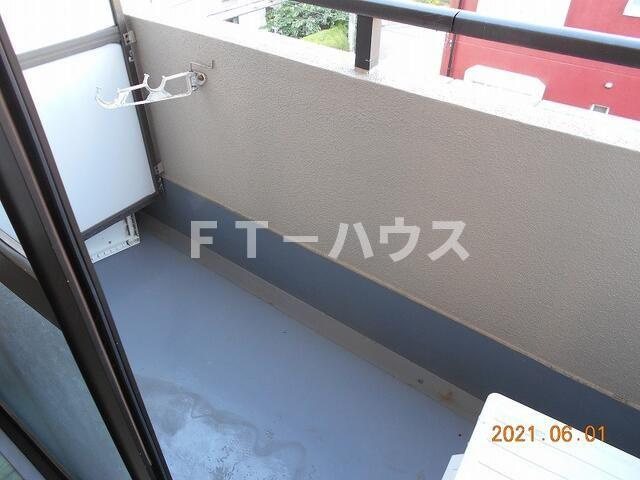 ラ・ファイエット本郷のバルコニー